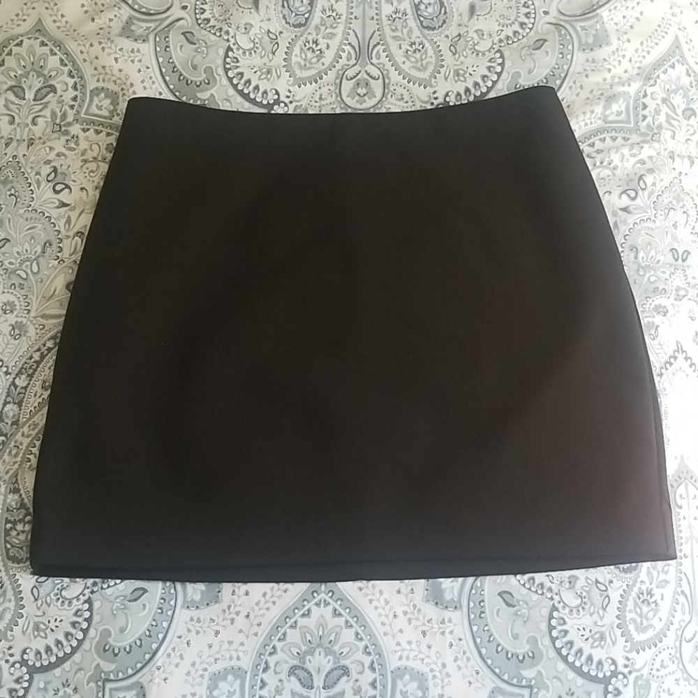 Express mini skirt